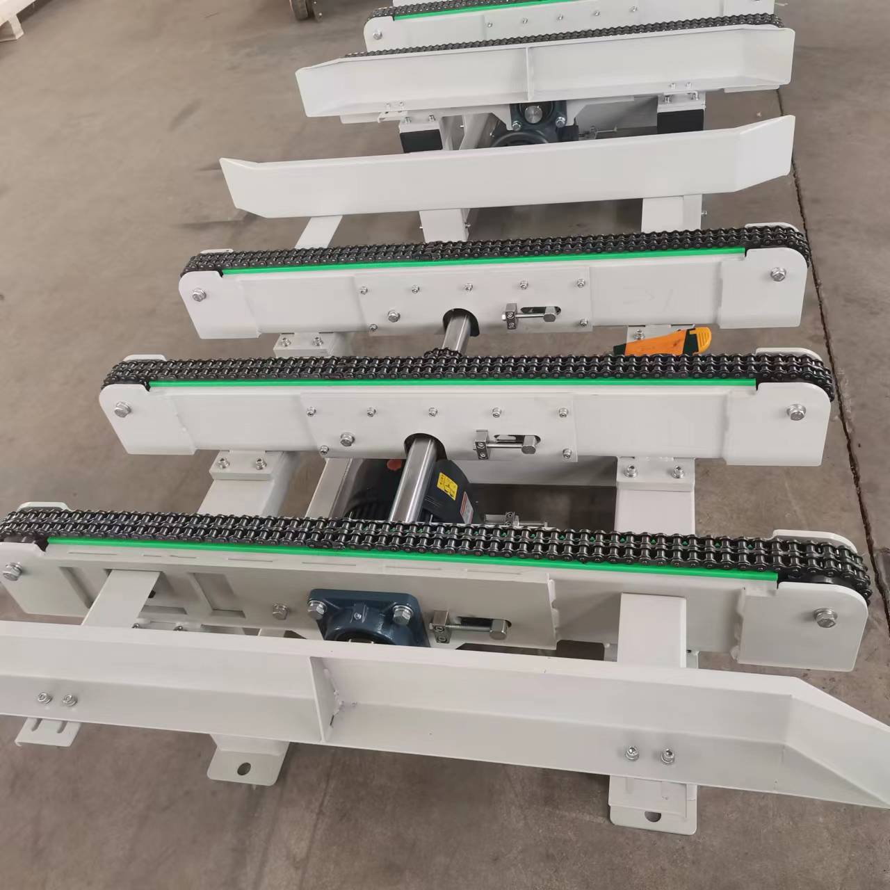 Conveyor Showcase 1
