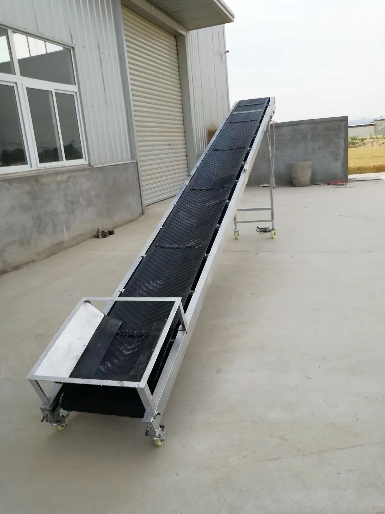 Mobile Belt Conveyor Working Site