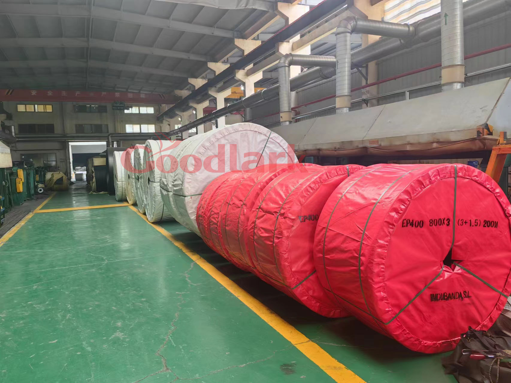 Rubber Conveyor Belt Durable Cover Grade Steel Cord Conveyor Belt Used in Industry Transportation
