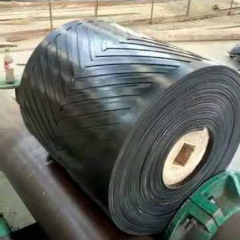 Heavy Duty Nylon Conveyor Belt Corrugated Patterned Conveyor Belt for Coal and Sand
