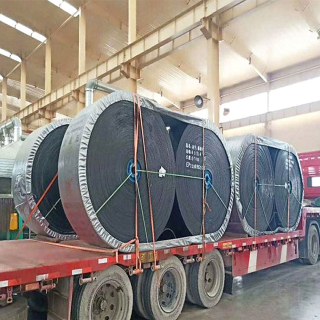 Best Quality Durable Blue Mining Use Rubber Cleated Conveyor Belt Mineral Quarry Conveyor Belt for Sale