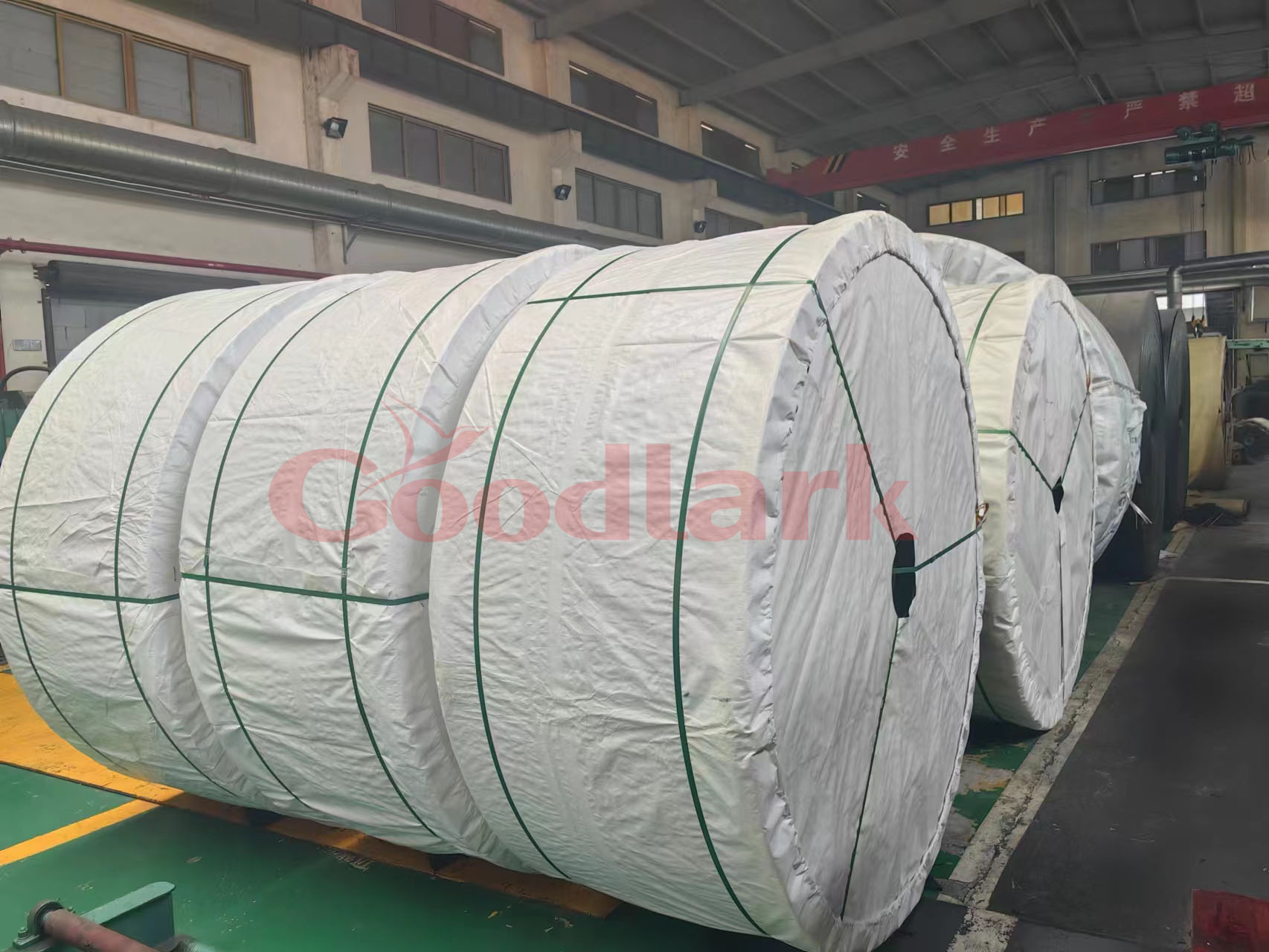 Rubber Conveyor Belt Durable Cover Grade Steel Cord Conveyor Belt Used in Industry Transportation