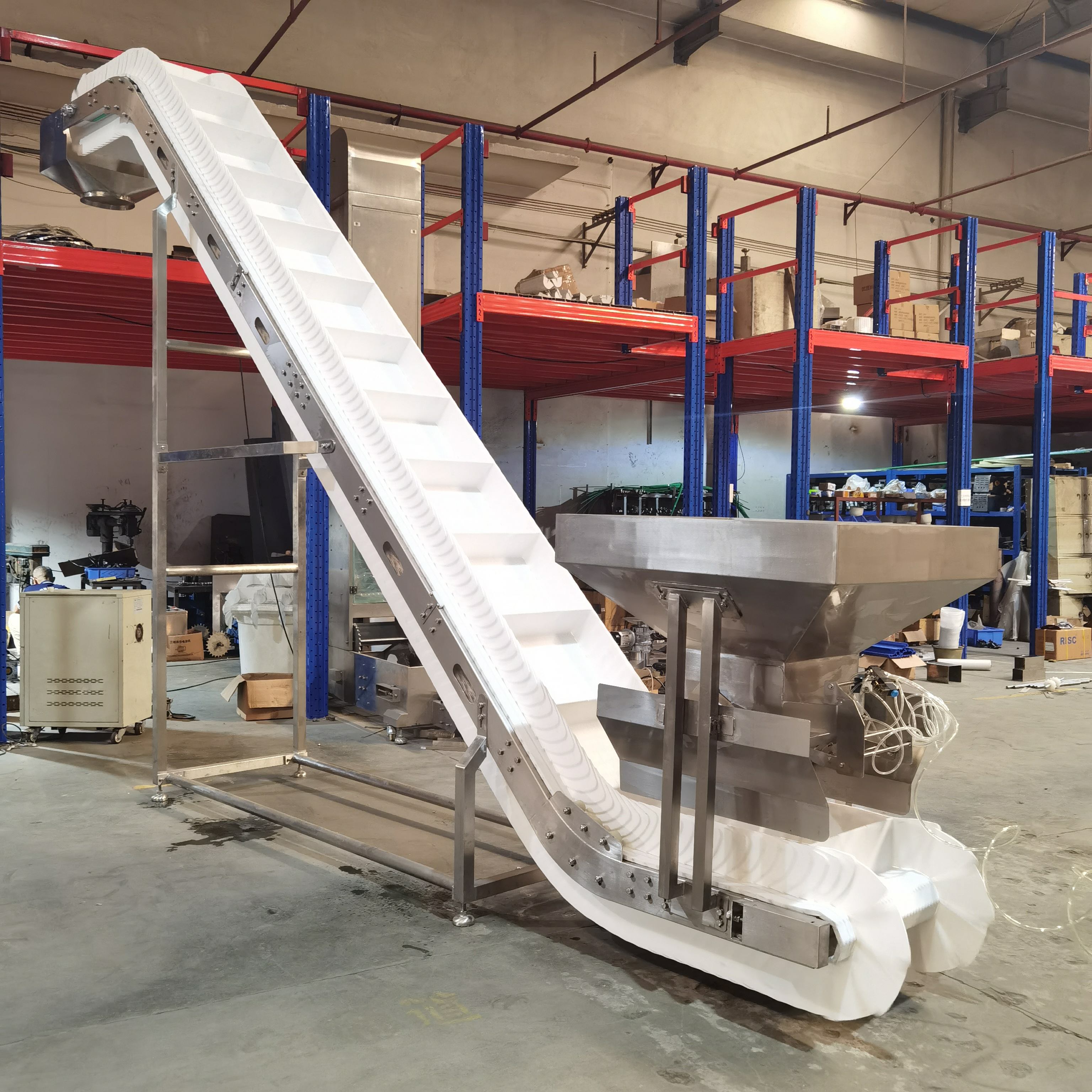 2026 High Quality Inclined Conveyor Waterproof Food Grade Belt Flexible Easy Maintains Conveyor