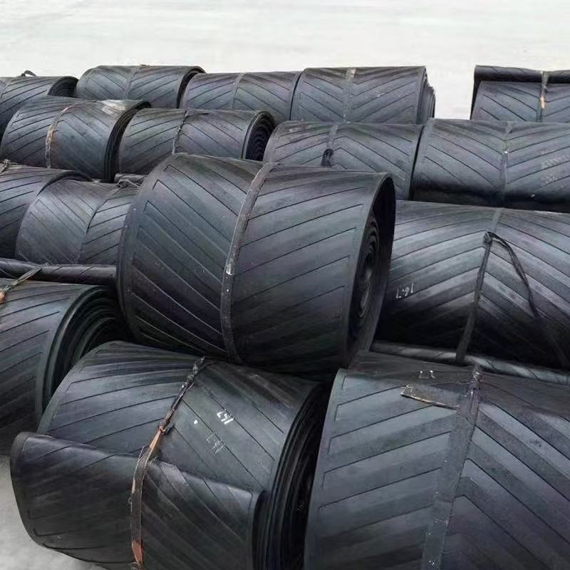 New Adjustable Stainless Steel Reinforced Flame-Resistant Rubber Conveyor Belt for Subsurface Coal Mining Projects