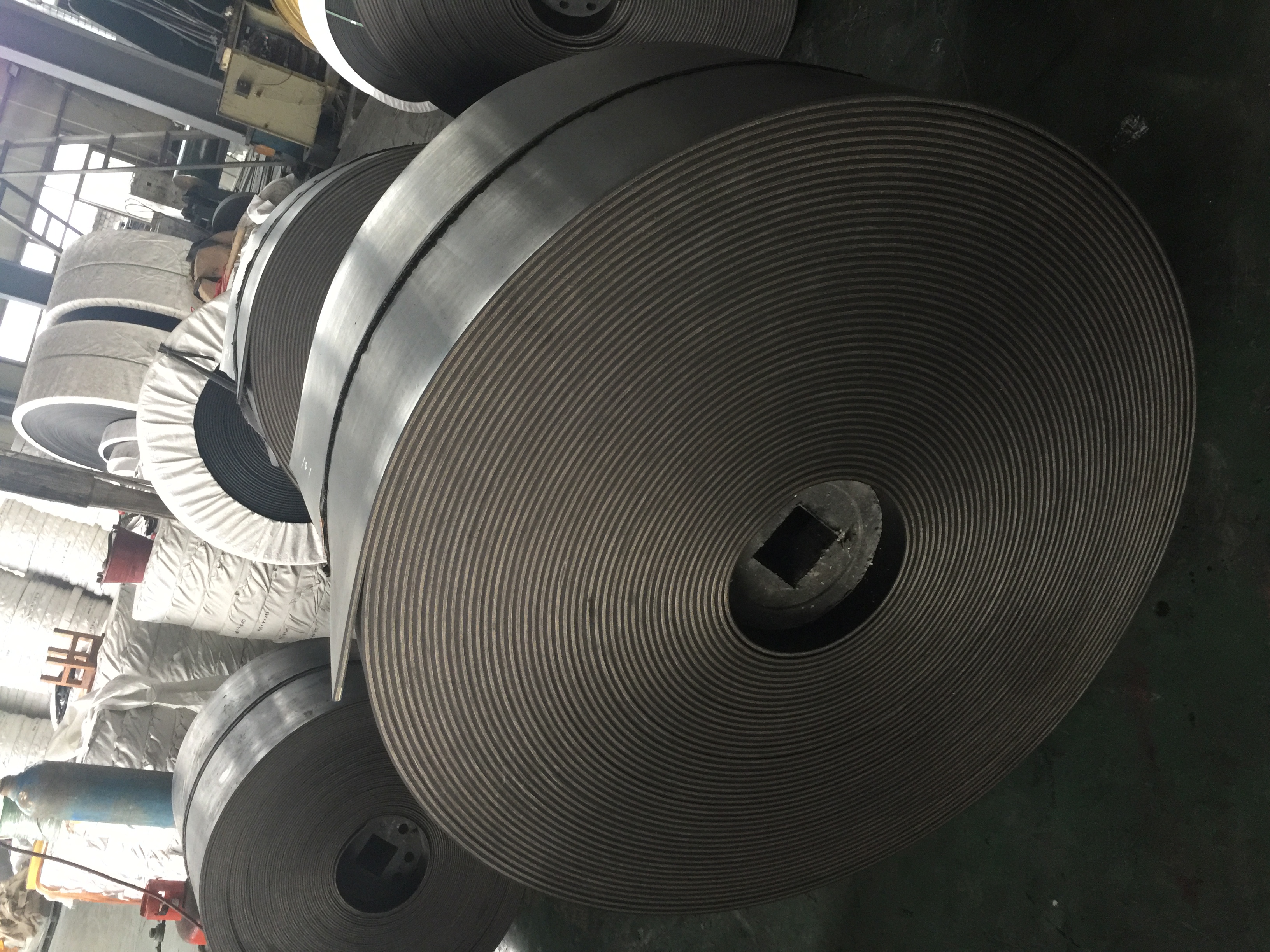 Conveyor Belt Production 1