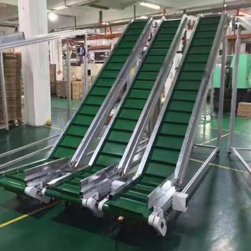 Moveable 120v 220v Green Lifter Climbing Pu Elevator Belt Conveyor with Scraper Cleated Belt for Potato Chips