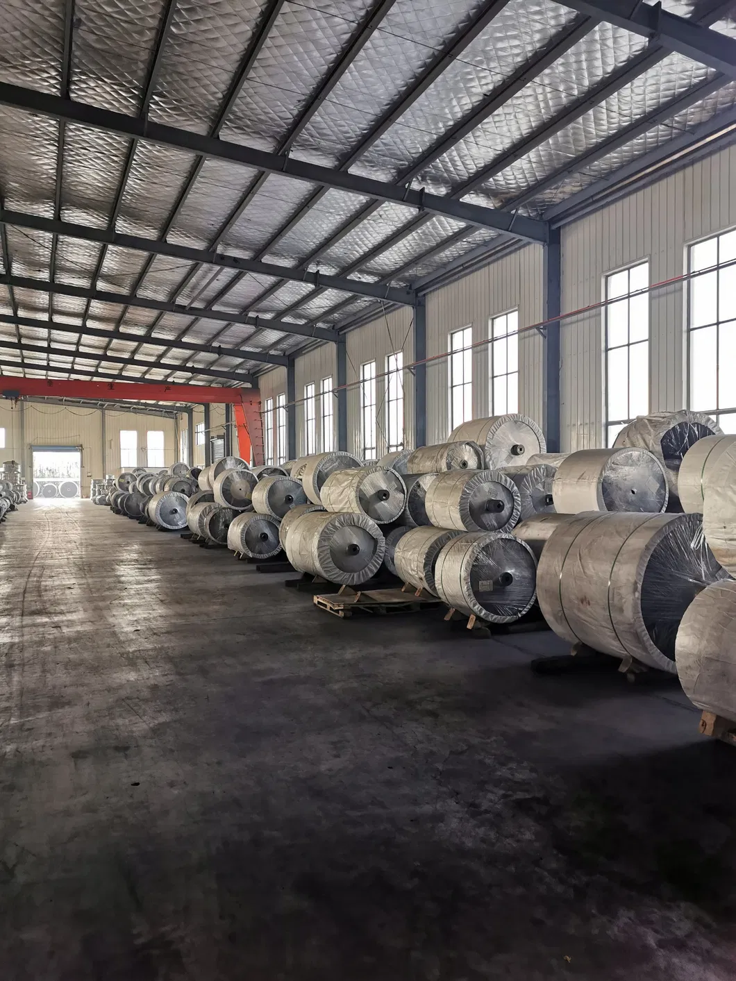 Ep Polyester Steel Cord Heat Fire Flame Cold Oil Acid Alkali Impact Wear Resistant Rip-Stop Chevron Straight Warp Sidewall Pipe Rubber Conveyor Belt