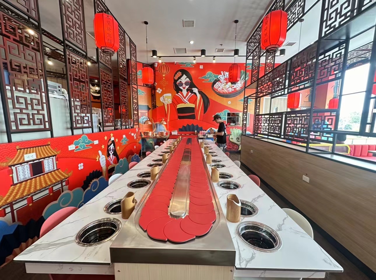 Customized Size Rotary Hotpot BBQ Buffet Sushi Conveyor Belt System
