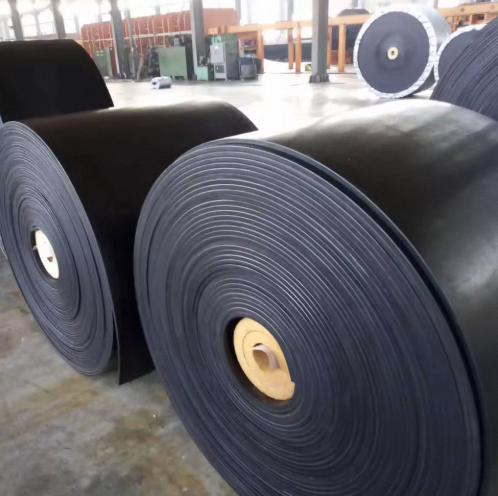 Steel Cord Rubber Wire Rope Conveyor Belts Good Impact Resistance High Adhesion Customizable Dimensions for Mining Conveyor