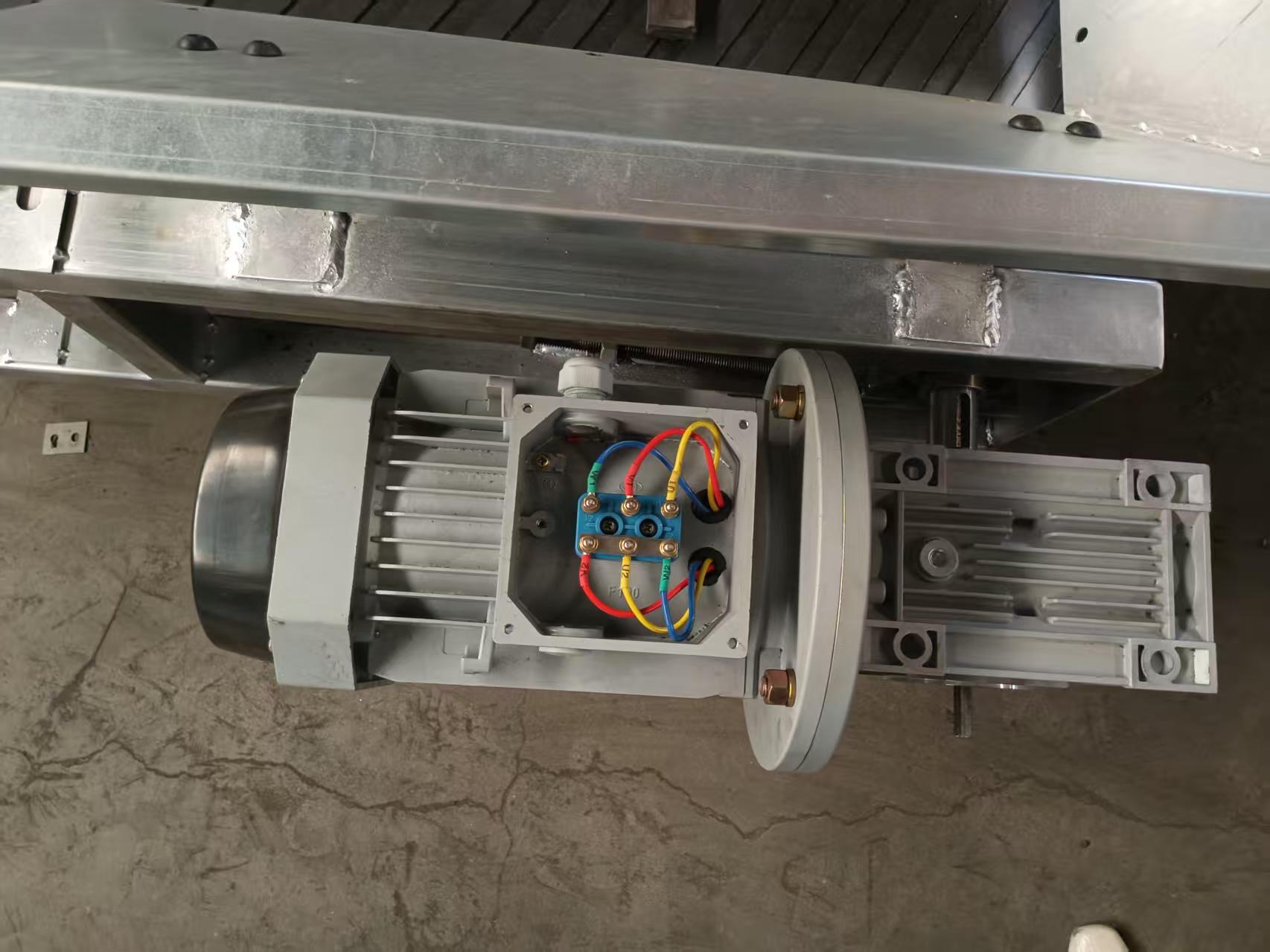 High Quality Adjustable Vertical Portable Truck Loading Conveyor