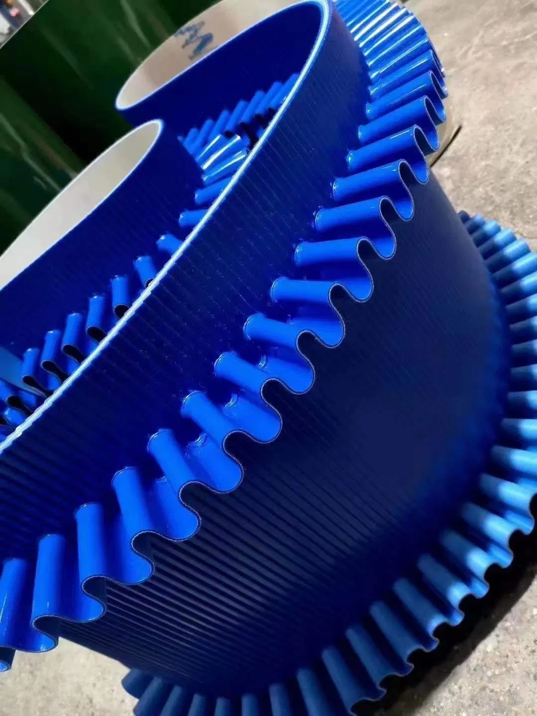 Sidewall Conveyor Belt V-Shaped Belt Skirt Conveyor Belt
