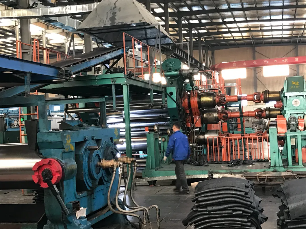 Ep Polyester Steel Cord Heat Fire Flame Cold Oil Acid Alkali Impact Wear Resistant Rip-Stop Chevron Straight Warp Sidewall Pipe Rubber Conveyor Belt