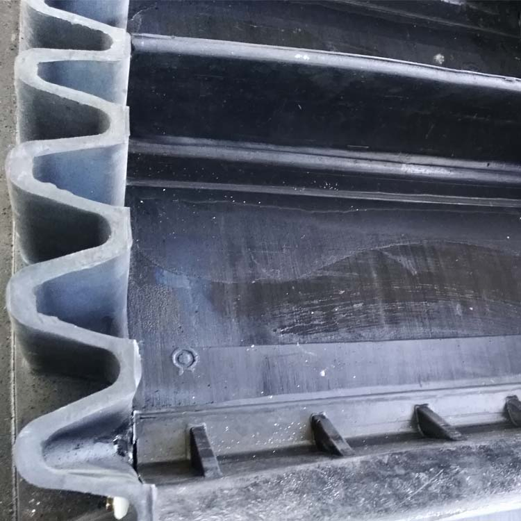 90 Degree Ep/Nn Sidewall Conveyor Belt Supplier Belt Conveyor