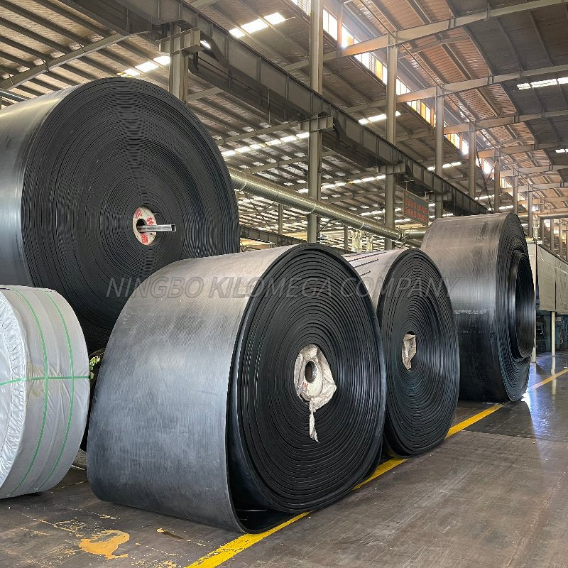 Custom Rubber Ep Types of Flat Chevron V Shape Sidewall Incline Industrial Mining Conveyor Belt for Sand and Gravel