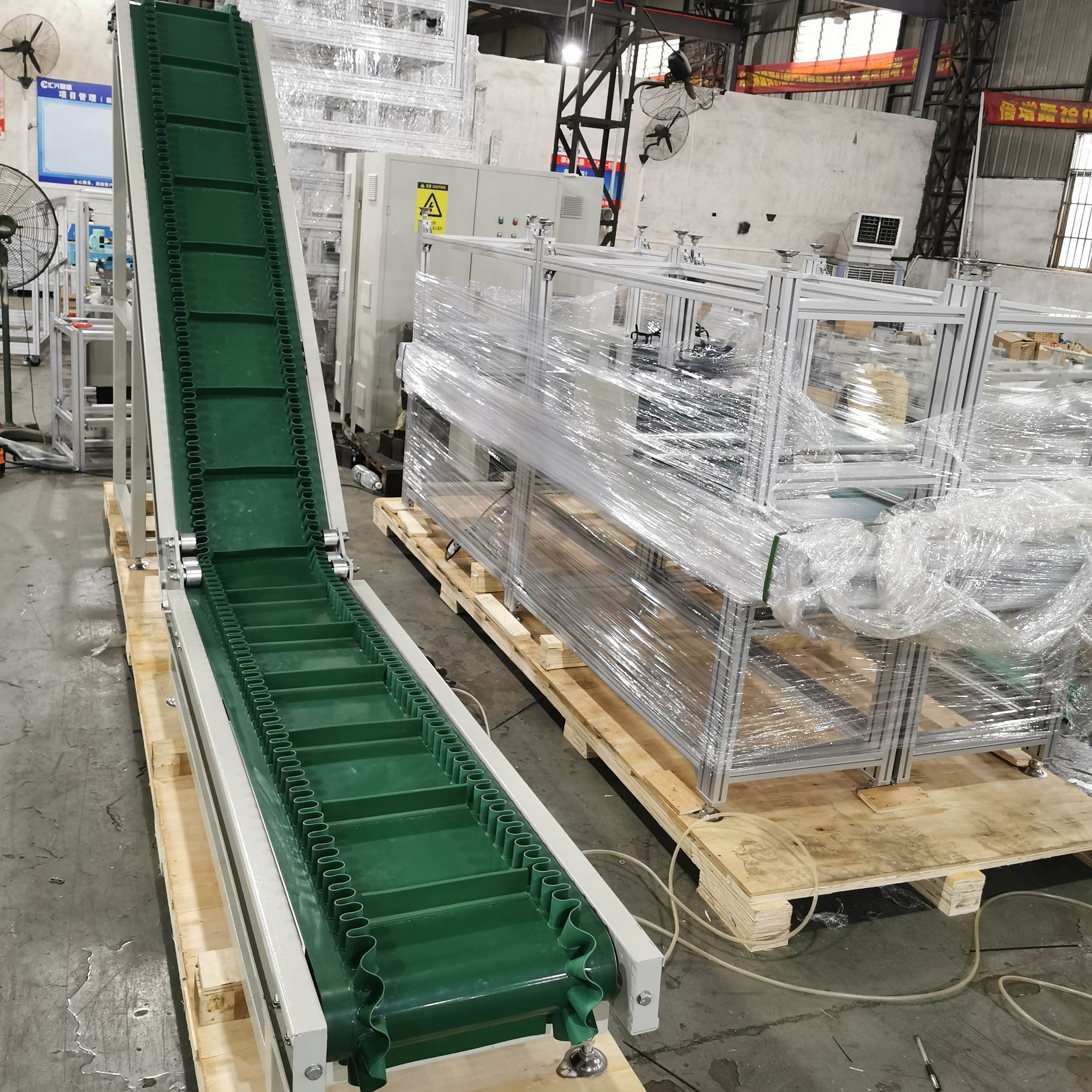 Climbing Belt Conveyor Detail 1