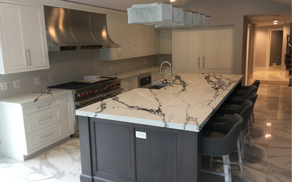 Luxe Natural Quartz Stone Surfaces for Kitchen &amp; Bathrooms