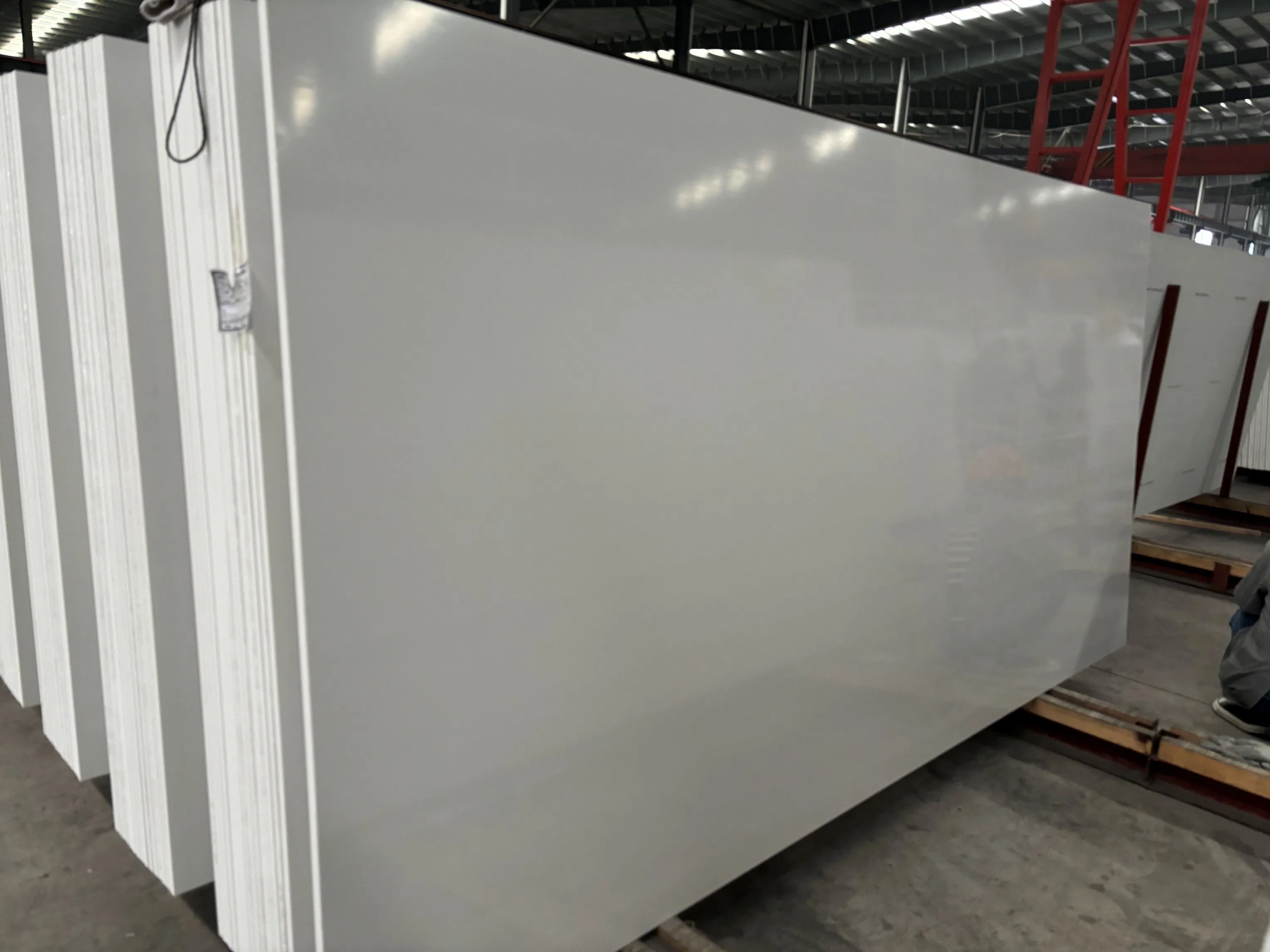 Artificial Pure White Quartz for Countertops/Floor Tiles/Big Slabs