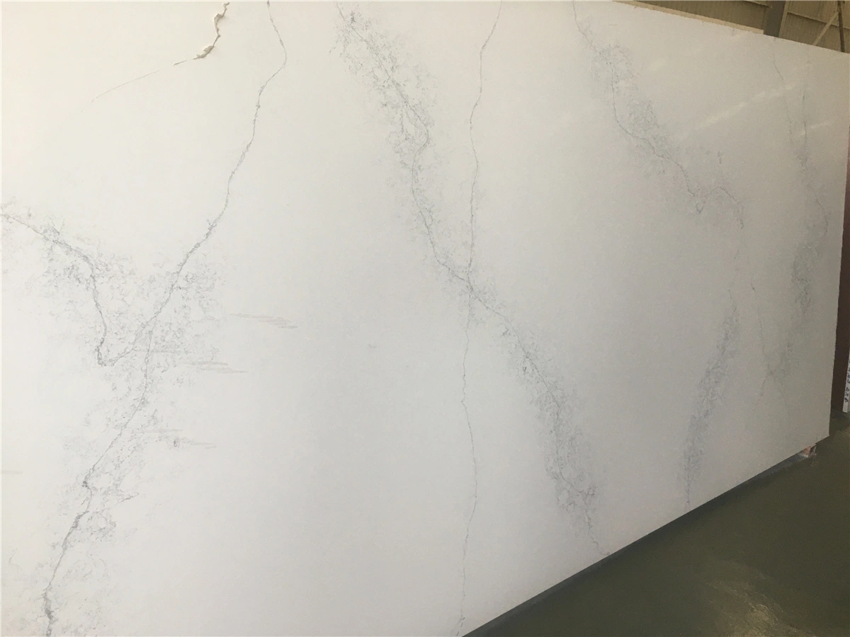 New Design Calacatta Quartz with Faint Lines for Indoor Decoration