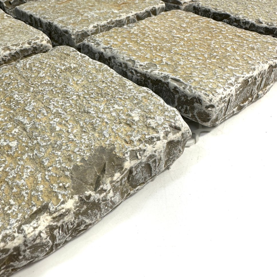 Wholesale Customization Limestone Natural Stone Veneer Paving Basalt Stone Mosaic Outdoor Floor Decoration Stone