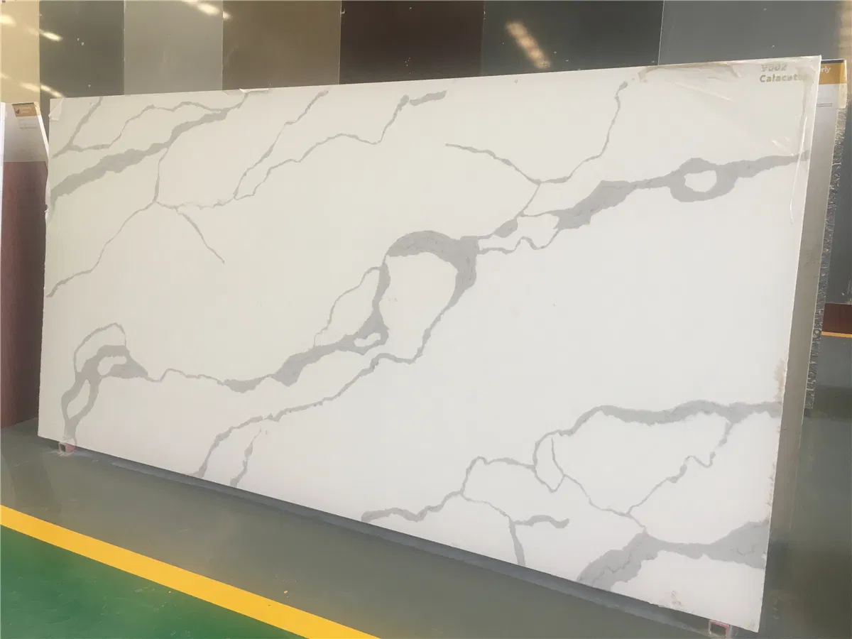 New Design Calacatta Quartz with Faint Lines for Indoor Decoration
