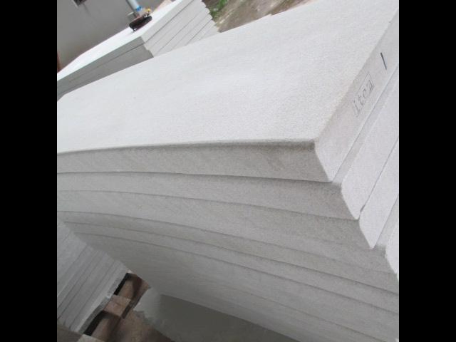 Premium Grey White Sandstone Paving Slabs for Outdoor Use