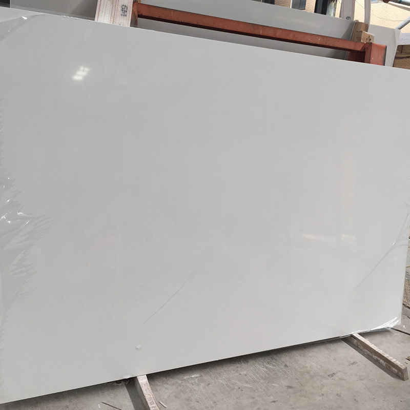 Artificial/Engineered Stone Polished/Honed Pure White Slab Quartz for Interiors/Indoor Slabs/Kitchen/Bathroom/Vanity Countertops/Kitchtop/Worktop/Table Top