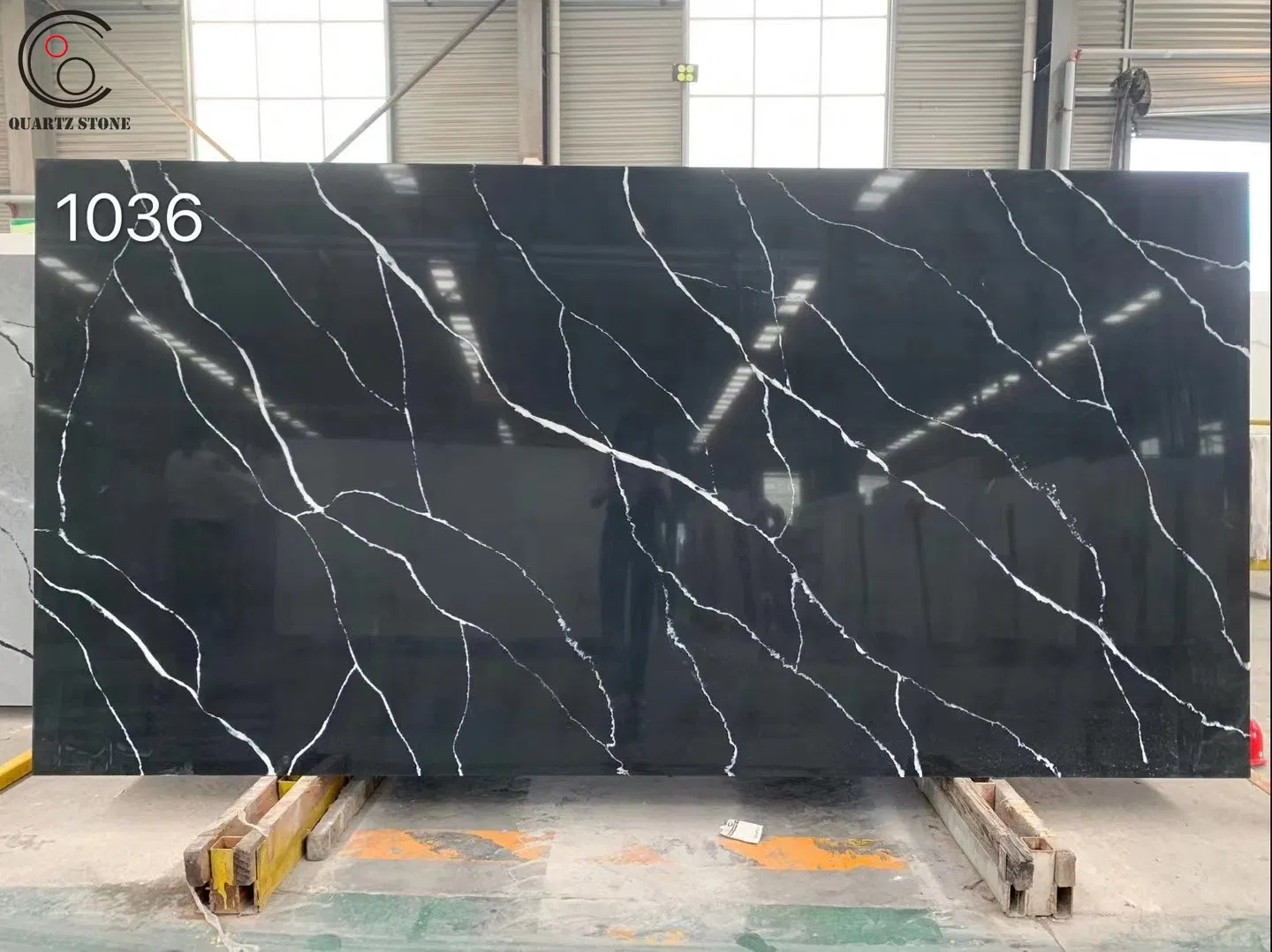 Wonderful Black Calacatta Marble Quartz Stone with Gold Veins for Worktop