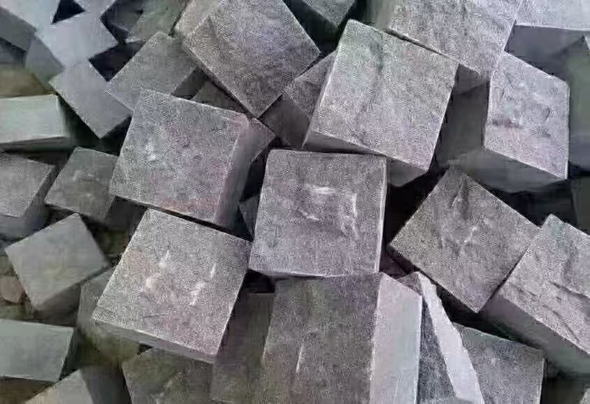 Starstone Natural Granite Cobble/Cube/Cubic Paving Stone / Paver Stone for Construction Project