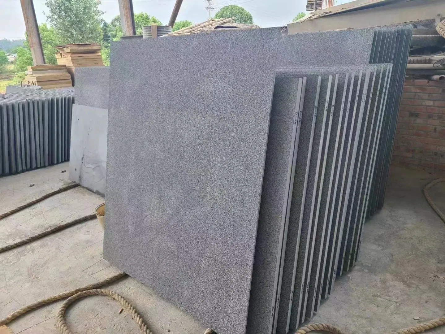 Big Size Stone Slab Panel Bushhamer Surface Black Sandstone for Exterior Wall Cladding Stone Tile