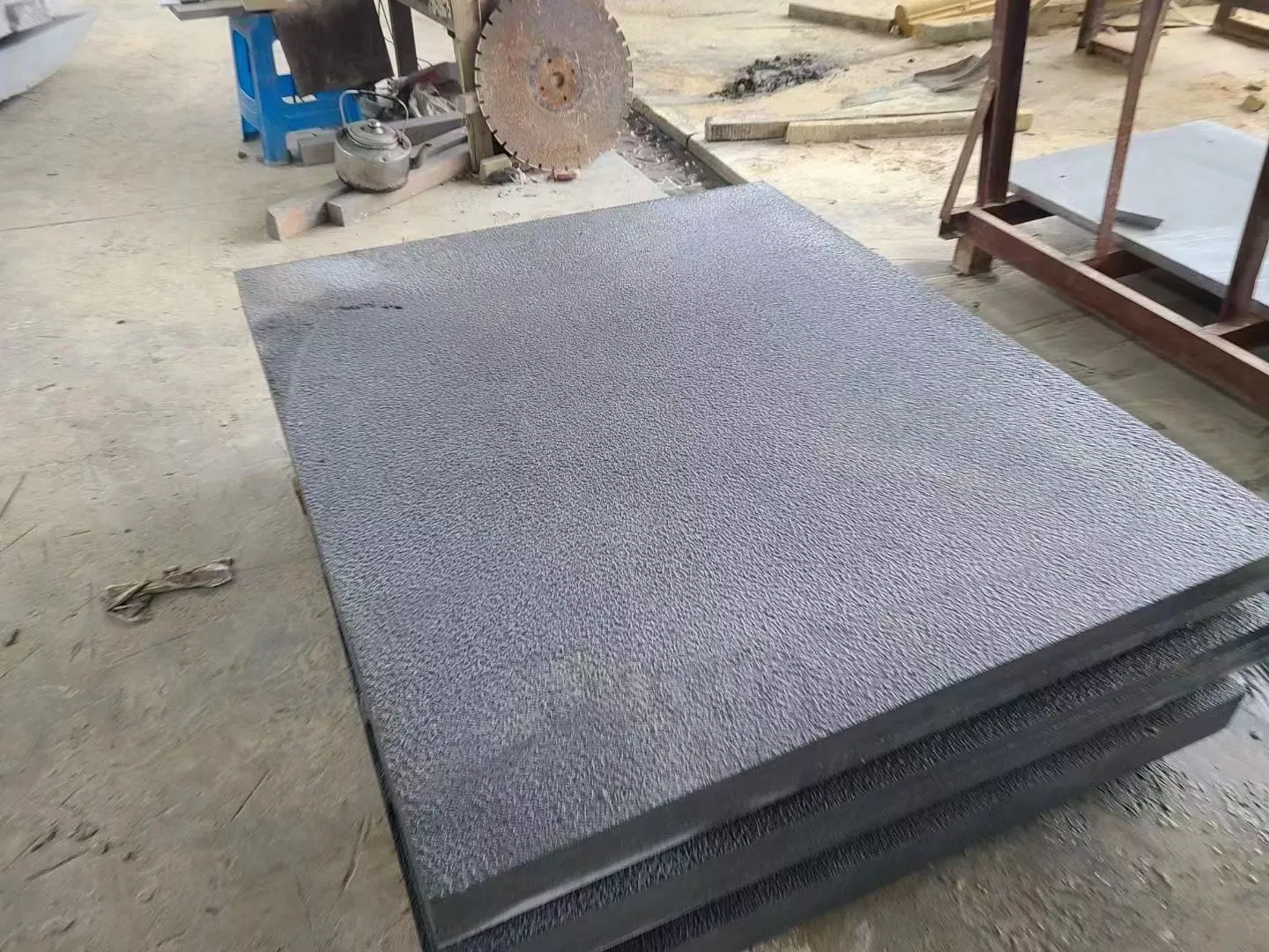 Big Size Stone Slab Panel Bushhamer Surface Black Sandstone for Exterior Wall Cladding Stone Tile