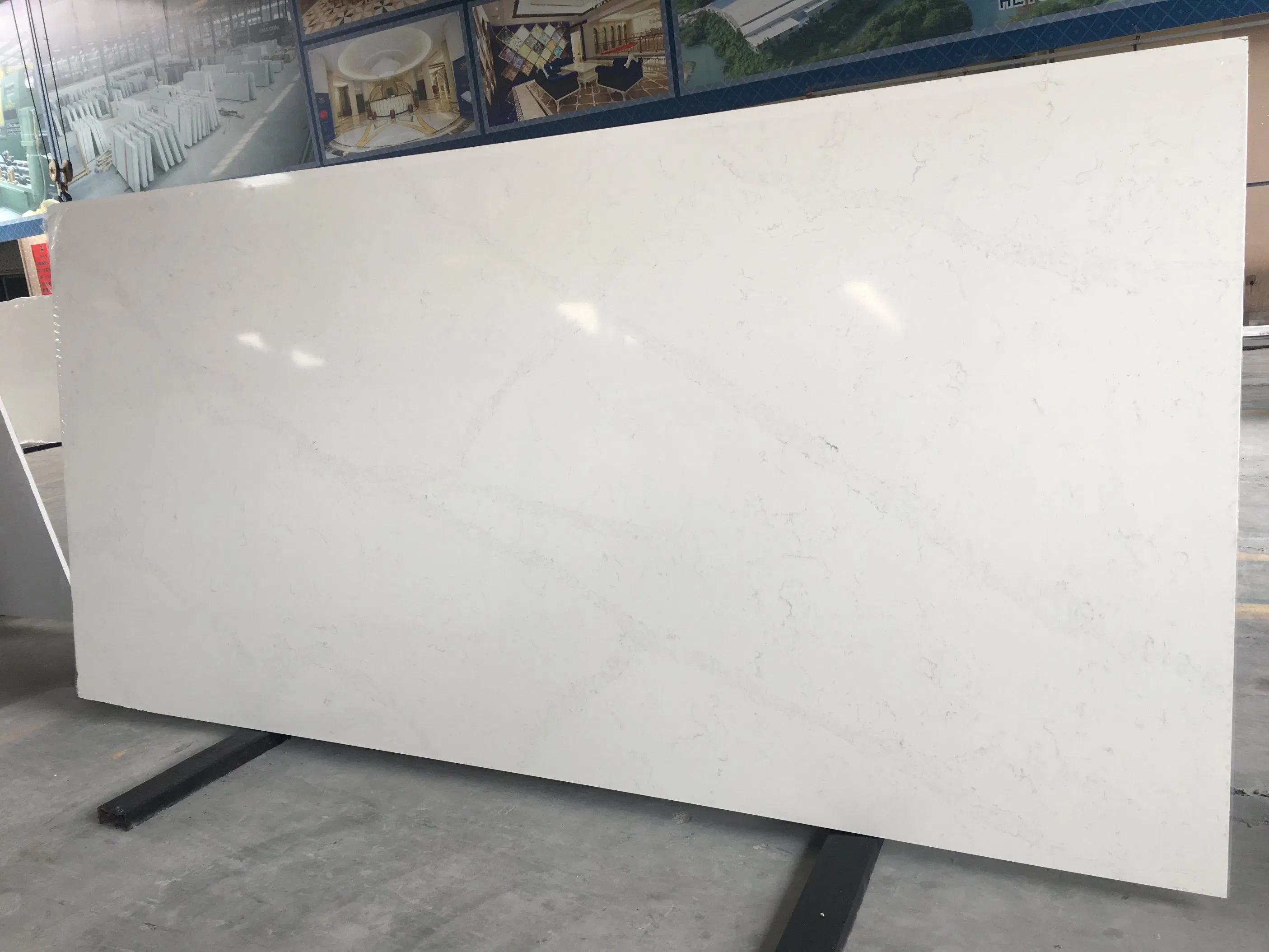 Marble Looking White Veined Artificial Quartz Stone Slab for Kitchen Countertop Desktop