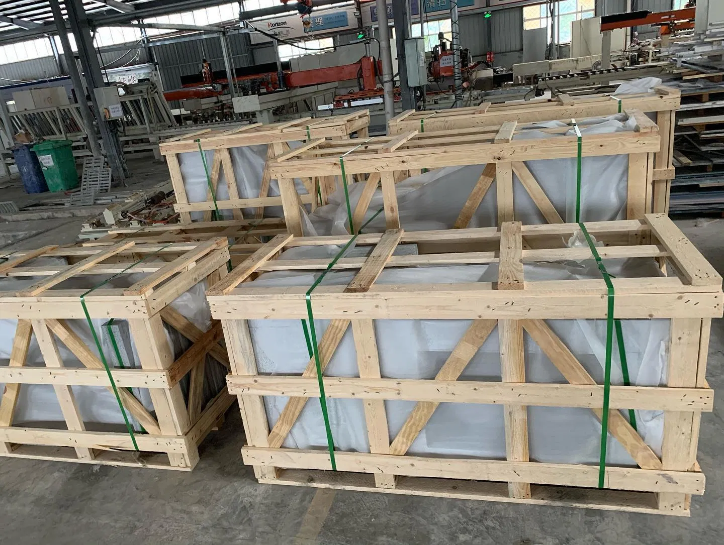 Prefabricated Countertop Quartz Slab Kitchen Tops Table Surface Factory