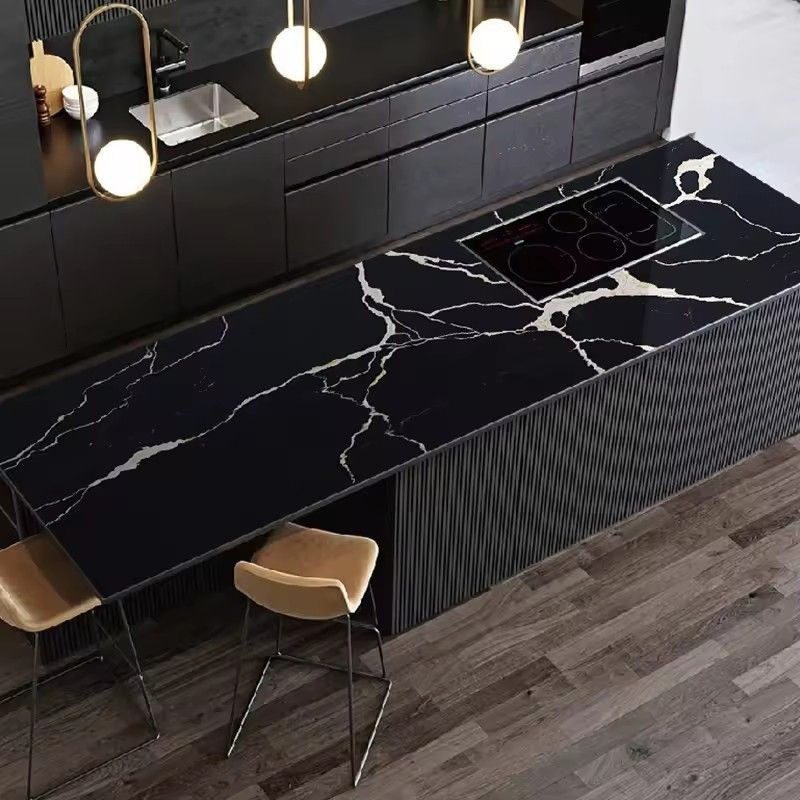 Luxe Natural Quartz Stone Surfaces for Kitchen &amp; Bathrooms