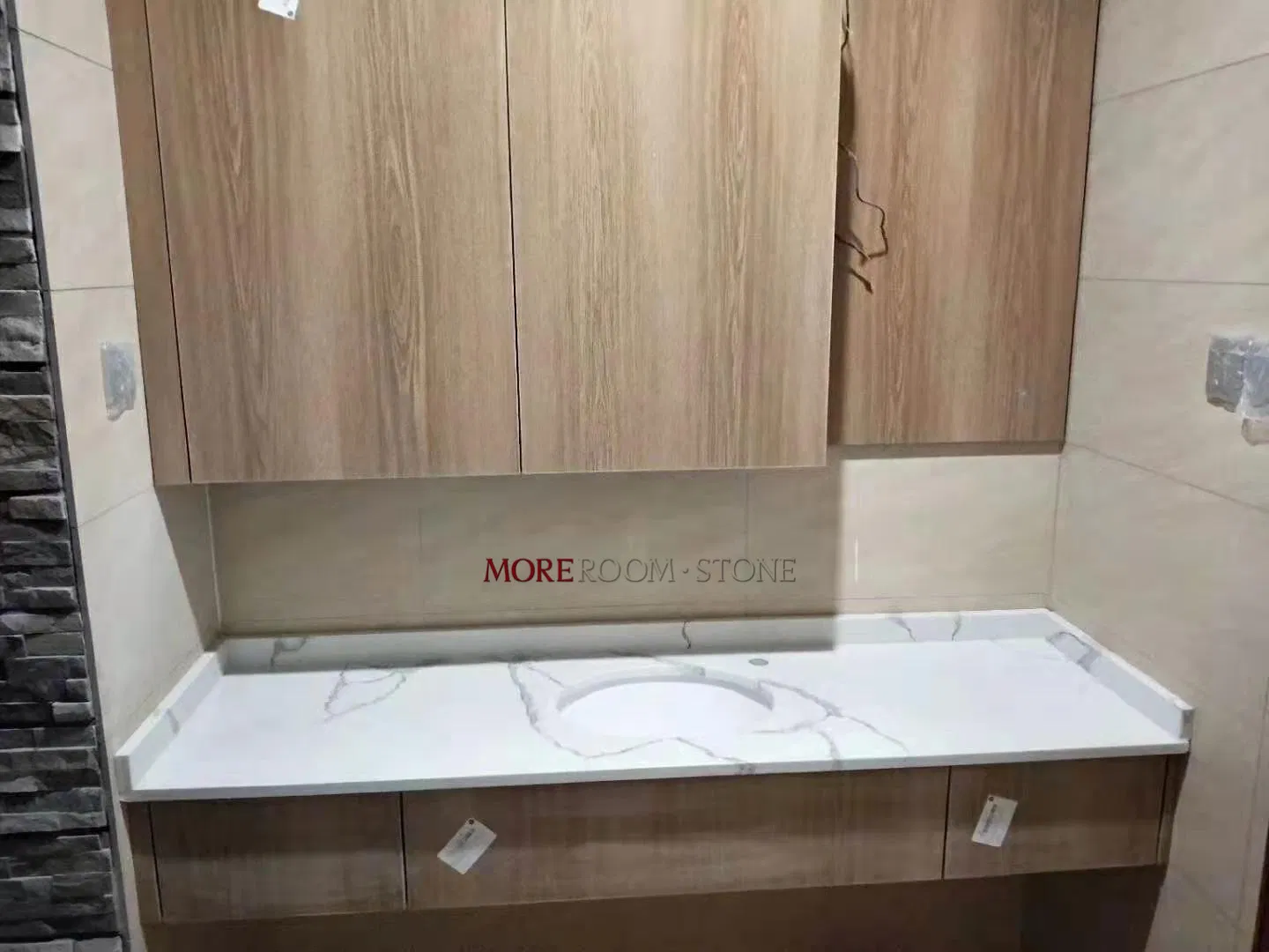 Bench Top Countertops Design Artificial White Marble Quartz Stone Bathroom Vanity Top