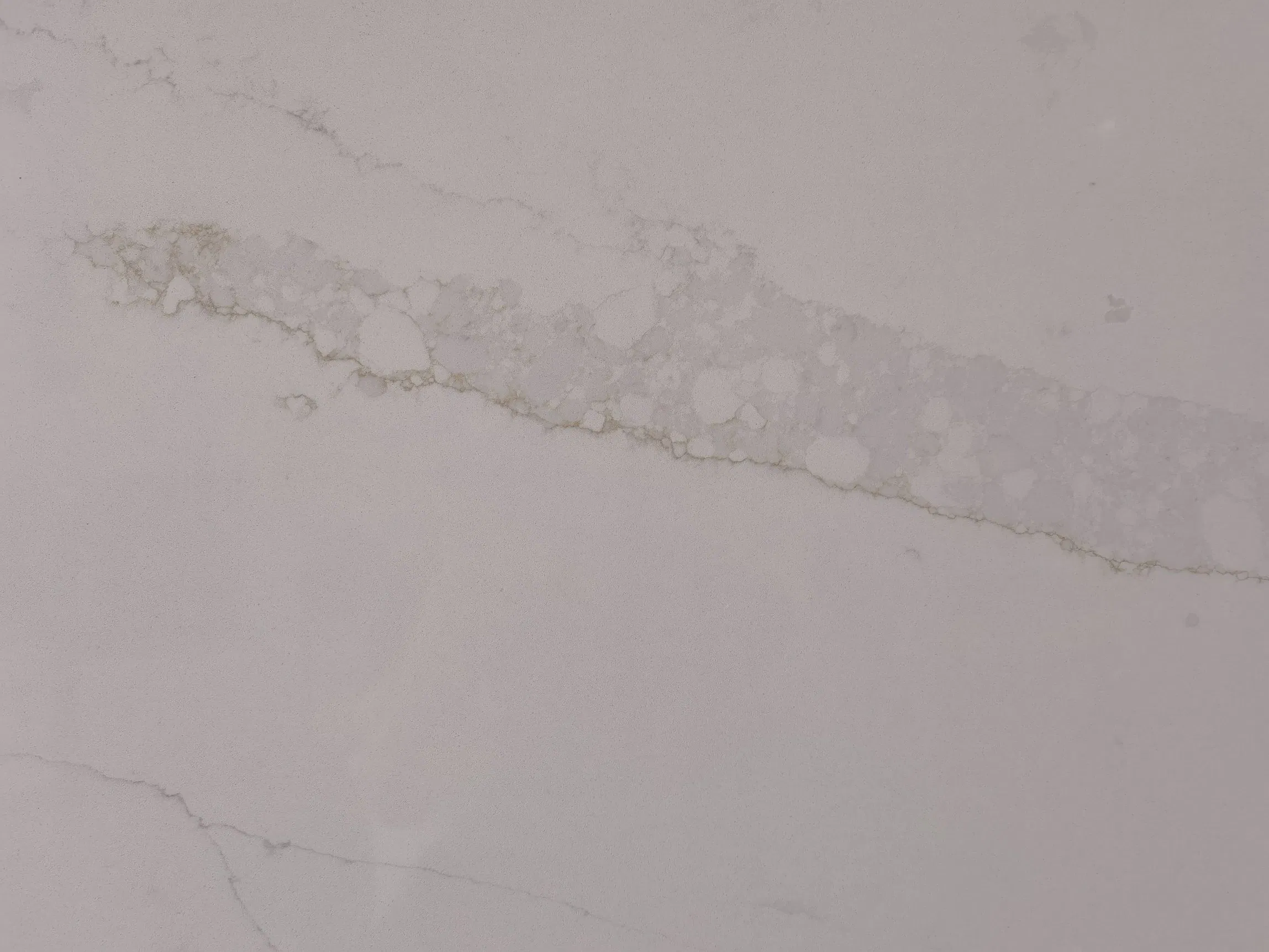 China 3200X1600mm Calacatta Quartz Slabs for Countertops/Islandtops/Bathroom Vanity/Wall Cladding/Floor Customized