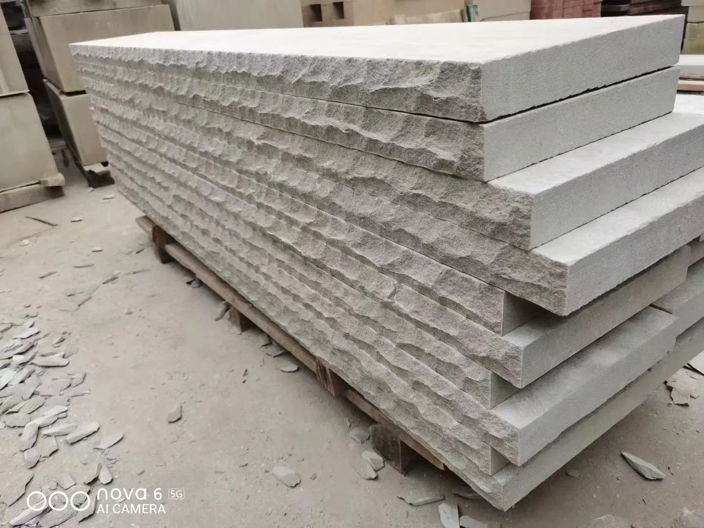 China Natural Stone Flamed Finish Grey Sandstone Patio