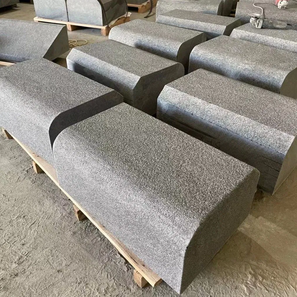 Pure China Black Granite: Polished Granite Kerbstones Perfect for Kitchen Backsplashes, Bathroom Floors, Outdoor Paving/ Wall Features/Pool Surrounds