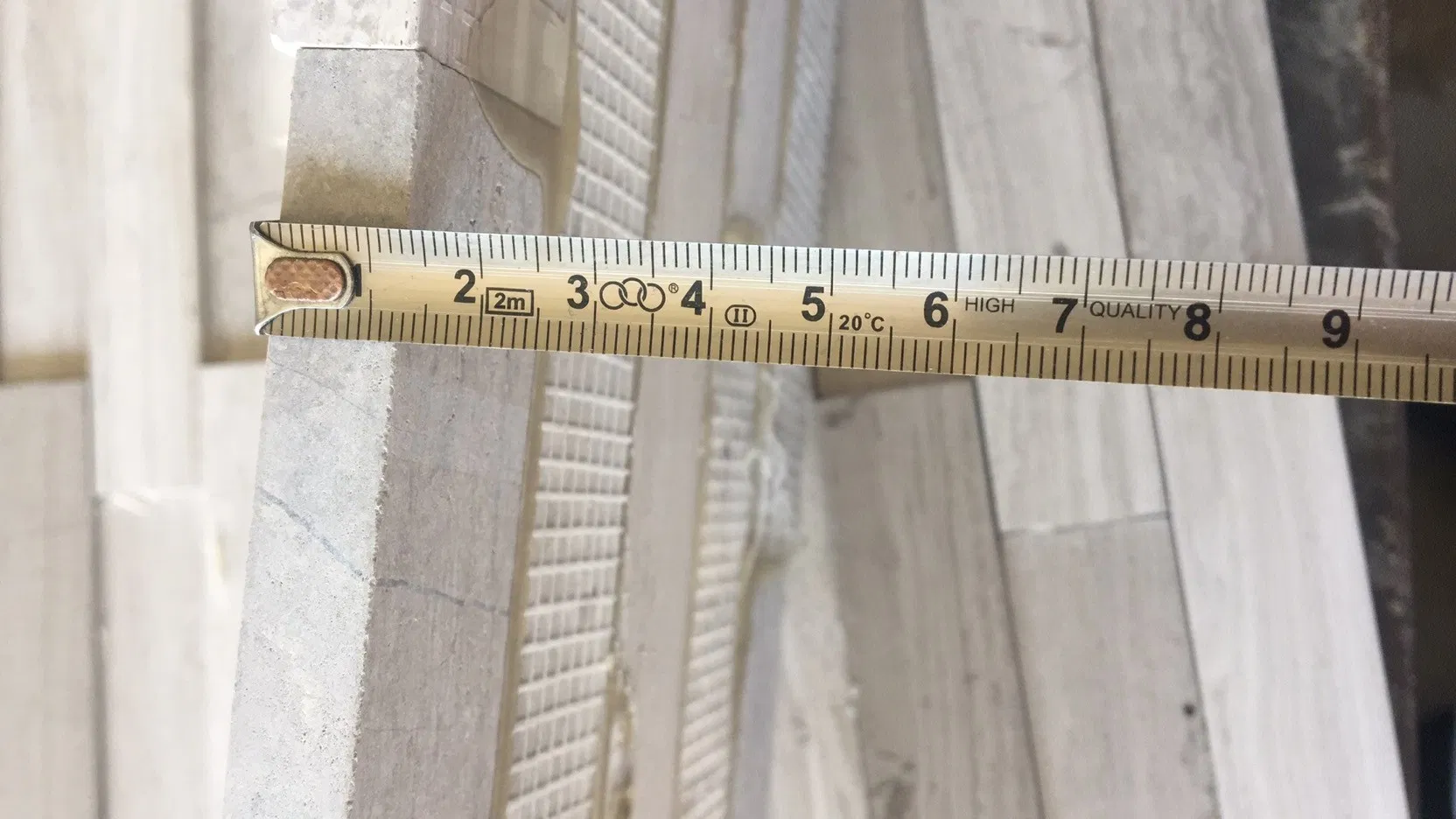 Silver Limestones Nublado Light Silk Georgette Siberian White Culture Stone