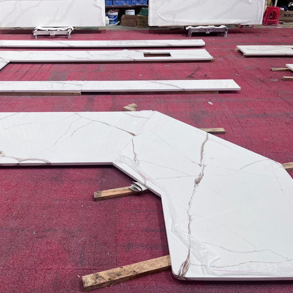 Marble Pattern Calacatta Series Quartz Kitchen Slab for Countertop Bathroom