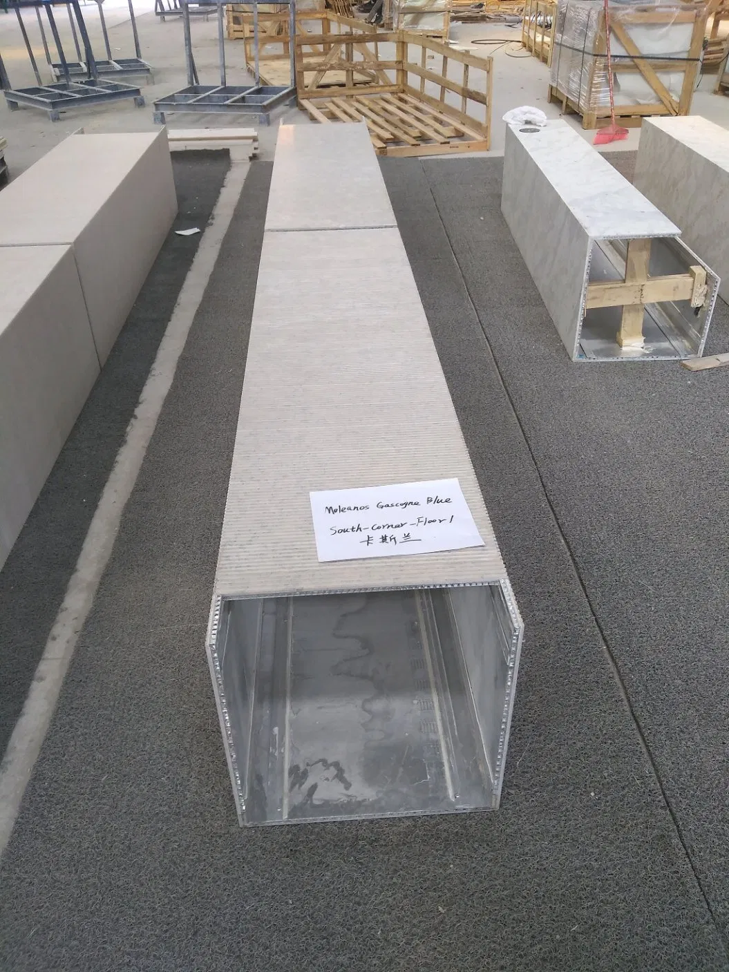 Honed Gray Wood-Grain Sandstone 4