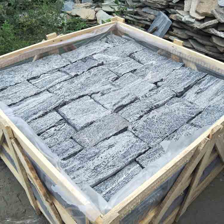 SMC-Fs042 China Natural Hot Sale Granite Castle Wall Stone