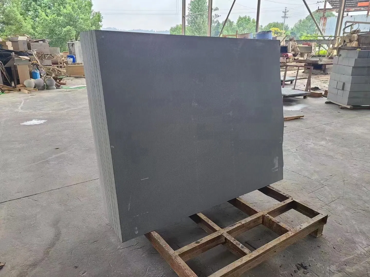 Big Size Stone Slab Panel Bushhamer Surface Black Sandstone for Exterior Wall Cladding Stone Tile