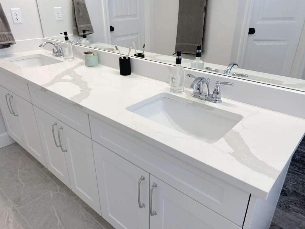 Factory Wholesale Price 24, 36 Inch Double Bowl Artificial Stone Marble Quartz Corian Solid Surface Bathroom Vanity Cabinet Bathroom Vanity Top