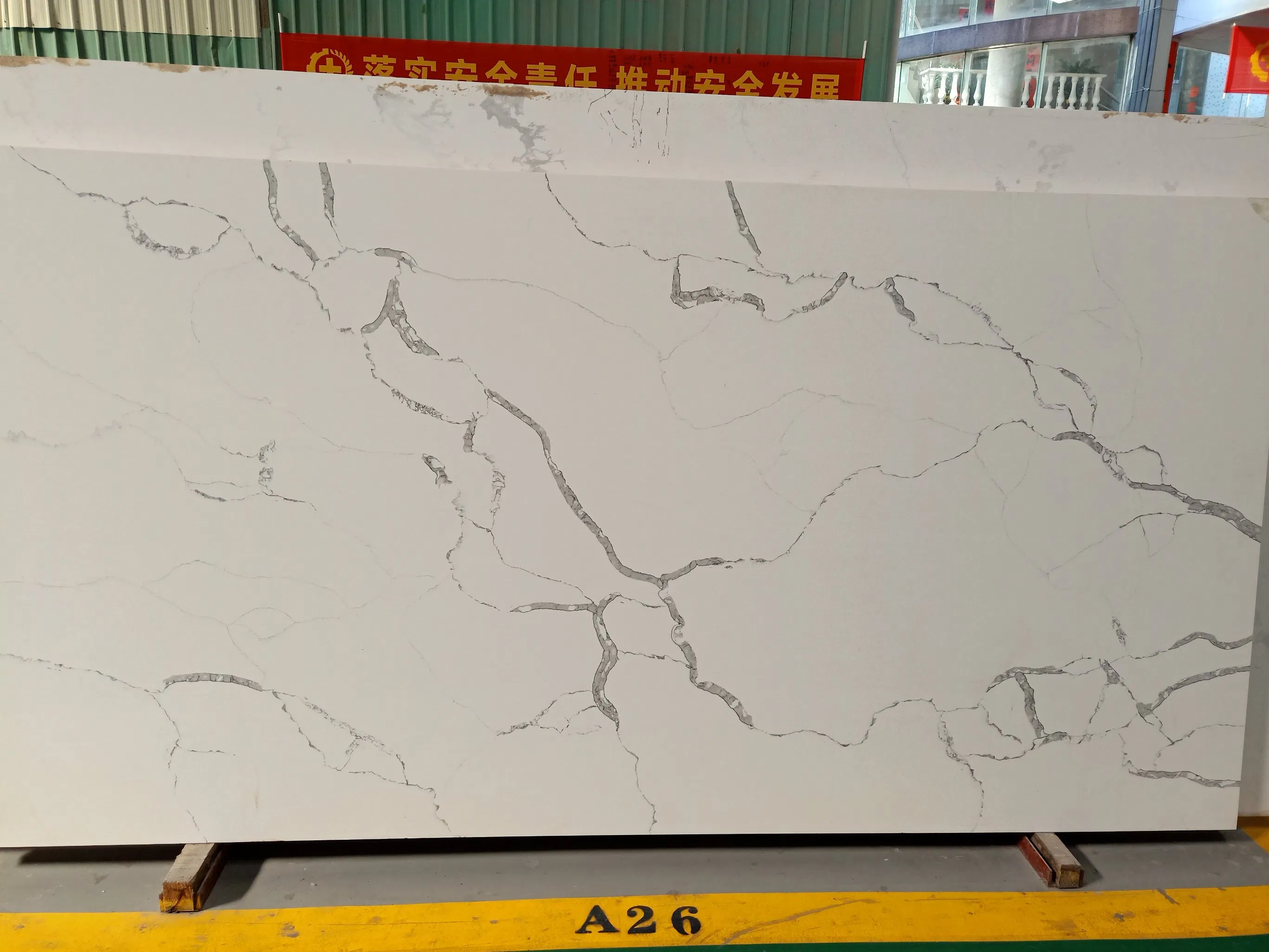 Marble Looking White Veined Quartz Stone Slab for Kitchen Countertop Desktop