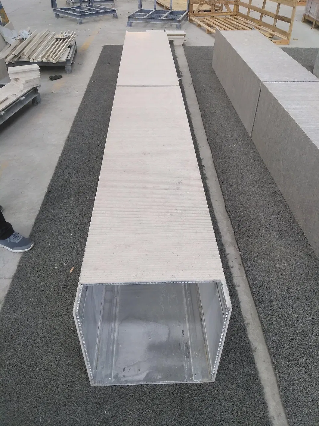 Honed Gray Wood-Grain Sandstone 3