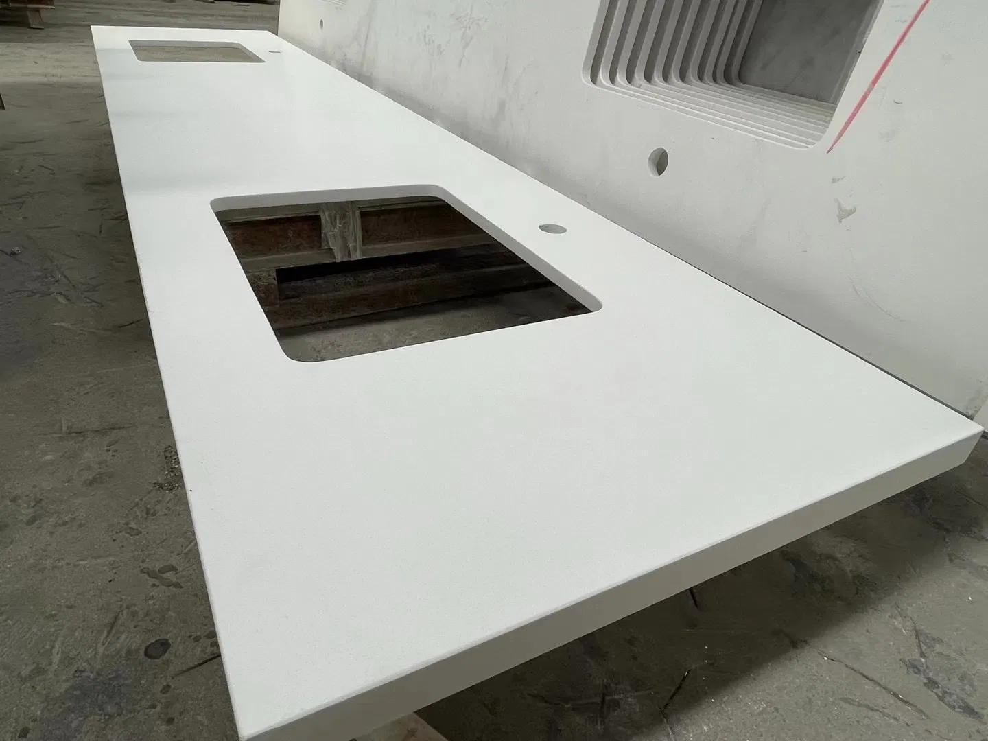 Artificial Stone polished Pure White Quartz Countertop for interiors/indoor kitchen/bathroom/bar/table