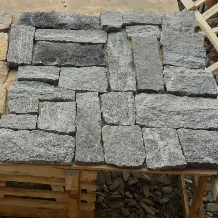 SMC-Fs042 China Natural Hot Sale Granite Castle Wall Stone