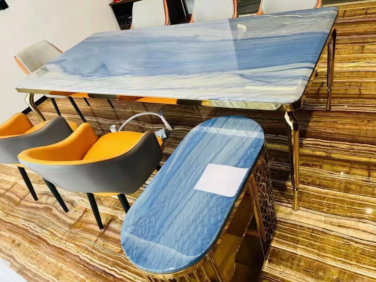 Recycled Marble Counter Top in High-Performance Resin with Custom Patterns