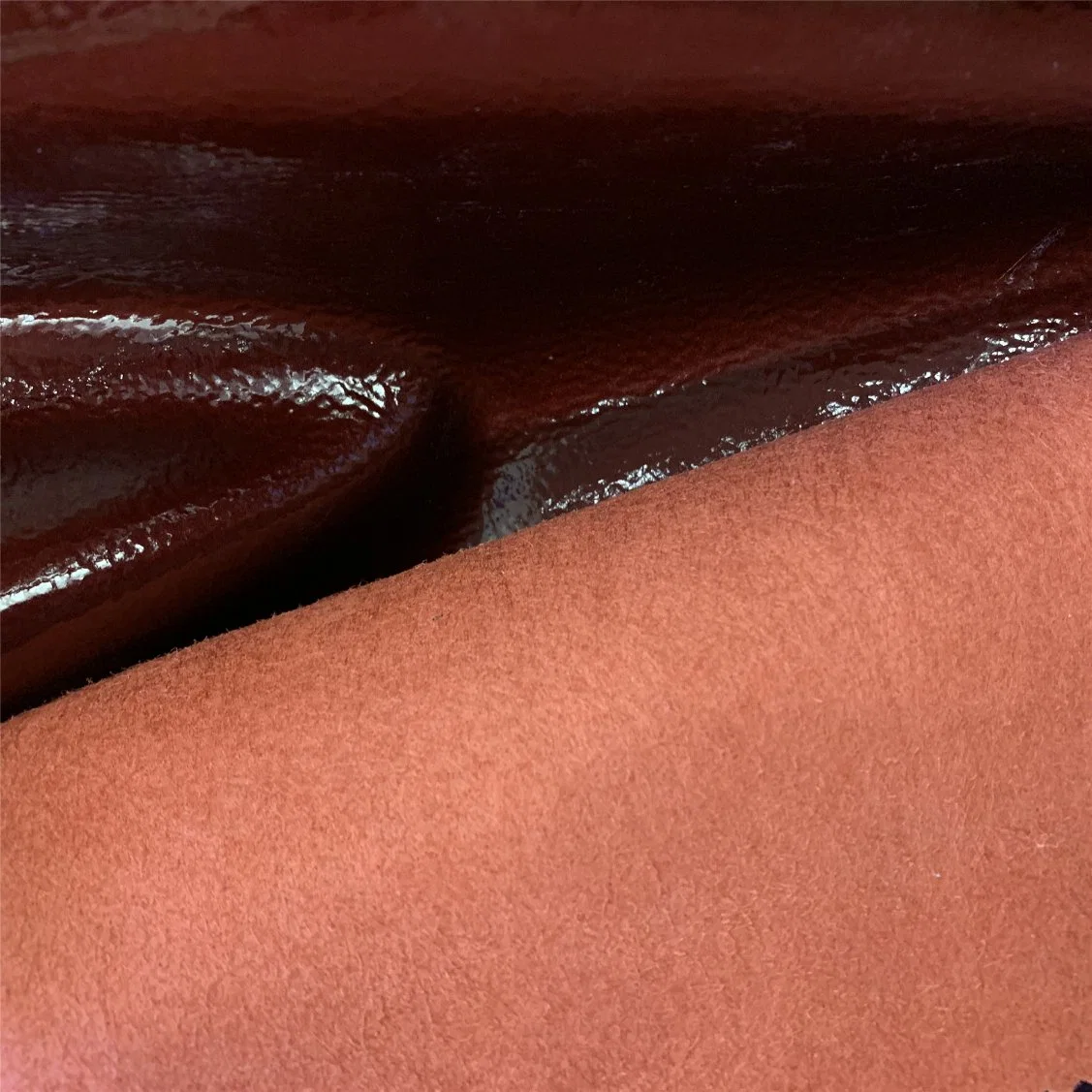 Genuine Handfeeling Patent PU Varnish Leather Microfiber for Car Seat Upholstery Furniture