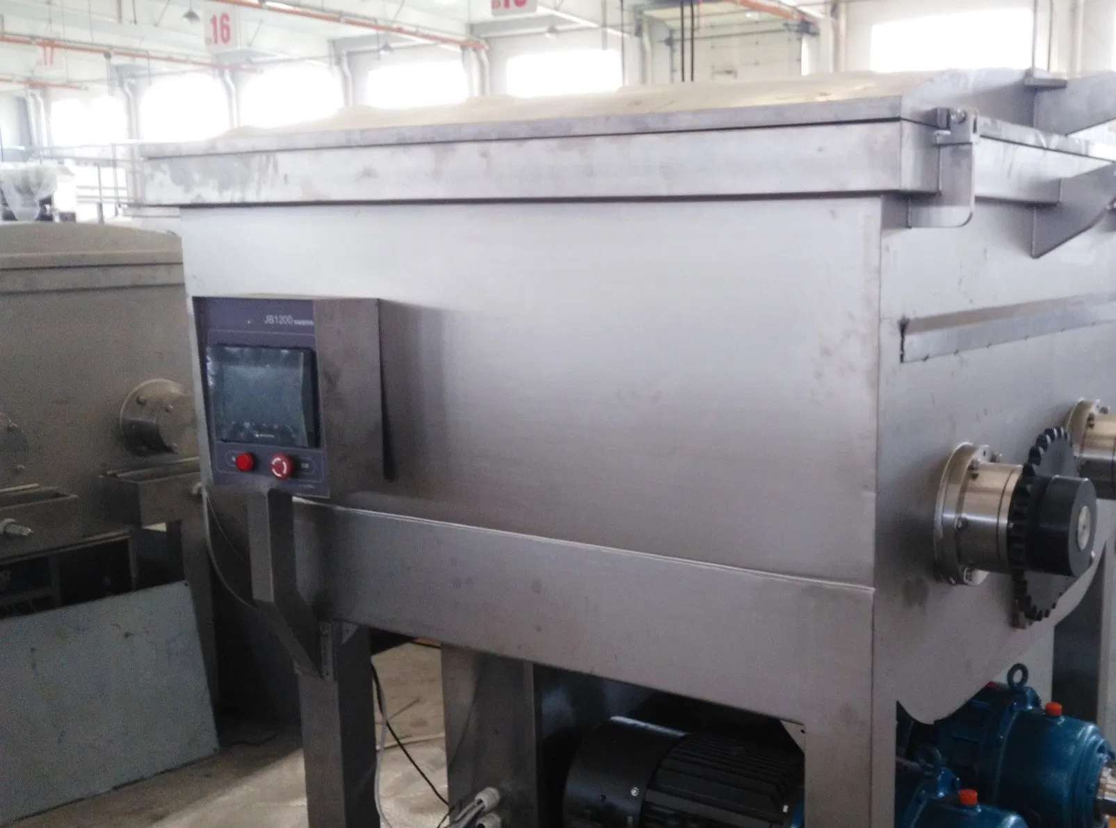 Automatic Electric 750L Vacuum Pork Meat Mixing Mixer Machine Price